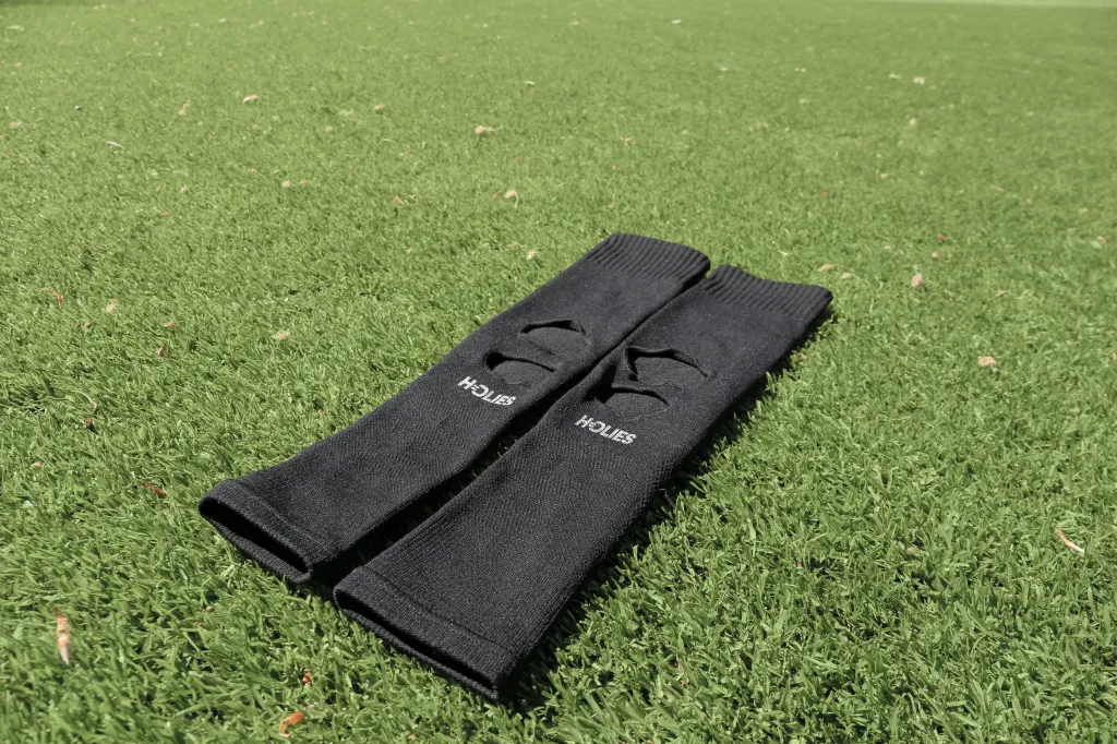 Cut Sleeves (S/M EU 36–41, Black)